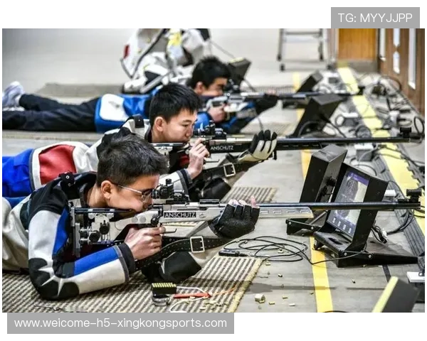 射击队在体能训练中提升持久稳定能力