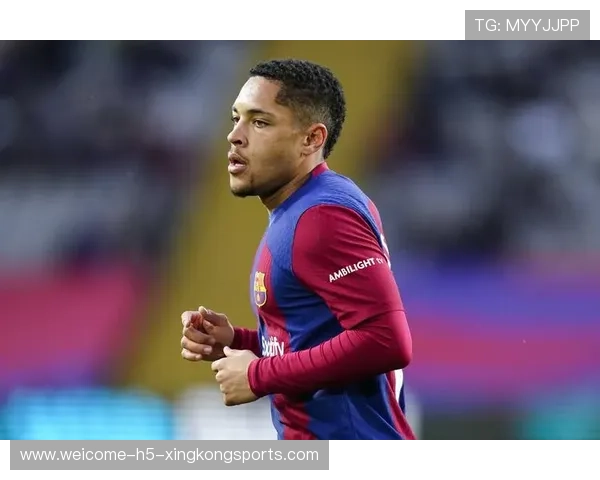 每体：巴萨对凯恩具有吸引力但高薪是转会障碍，巴萨被谁逆转